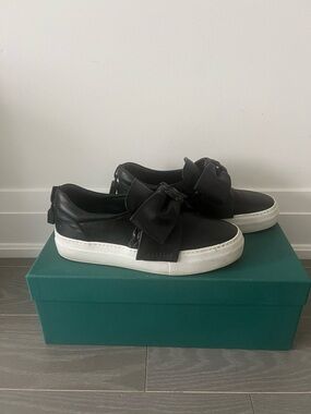 Buscemi Black Leather Slip-On Sneakers with White Platform Sole and Bow